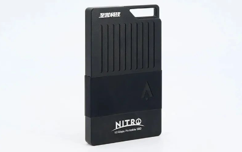 至誉科技推出NITRO系列便携固态硬盘：搭载USB 4.0，创新磁吸设计，顶级读速3500MB/s